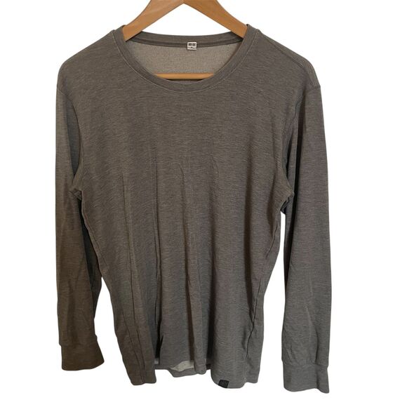 Uniqlo Mens HeatTech Long Sleeve Thermal Shirt Small Layers Outdoors Neutral - Picture 1 of 8